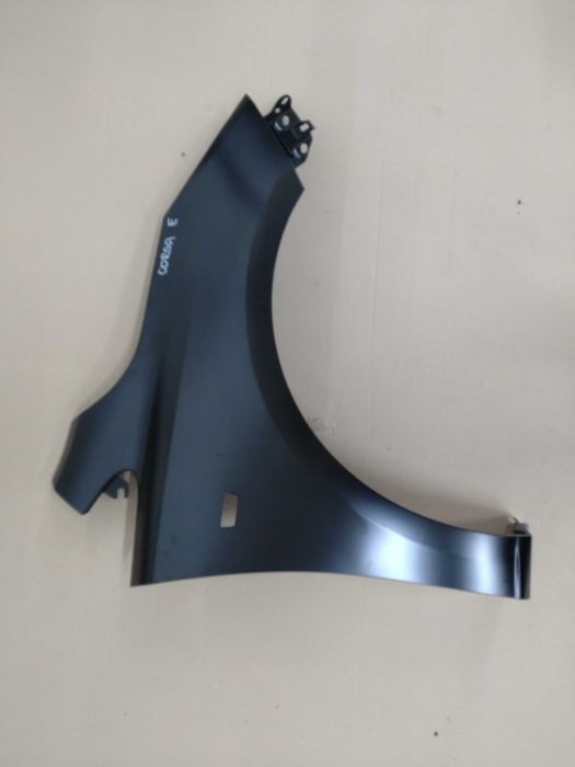 błotnik prawy opel corsa e rok 14-19 nowy oryginalny