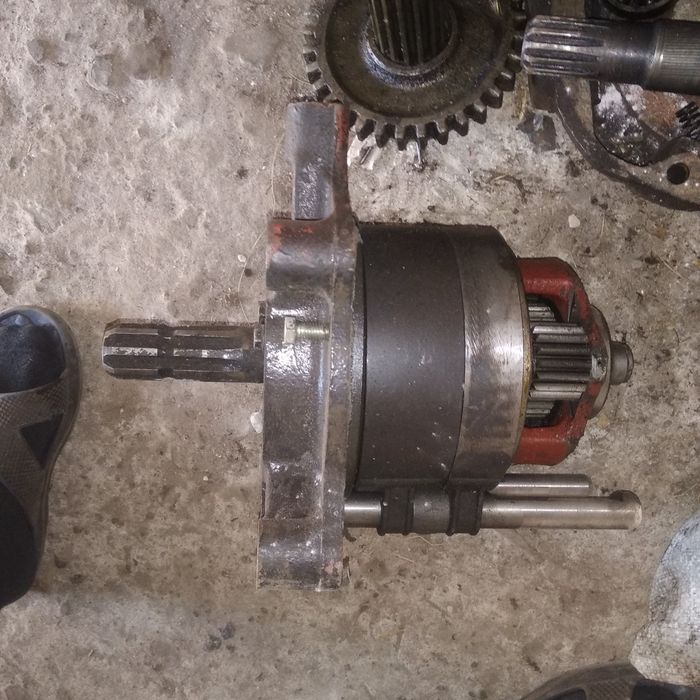 Рукав полоосі МТЗ 82 «чулок» Шестерня ведома Задній міст