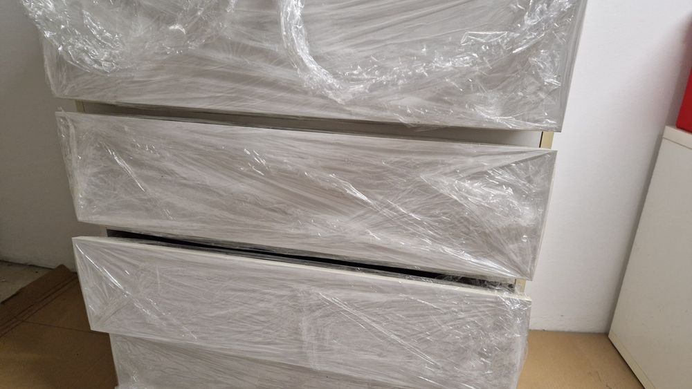 Cómoda Ikea Malm de 6 gavetas