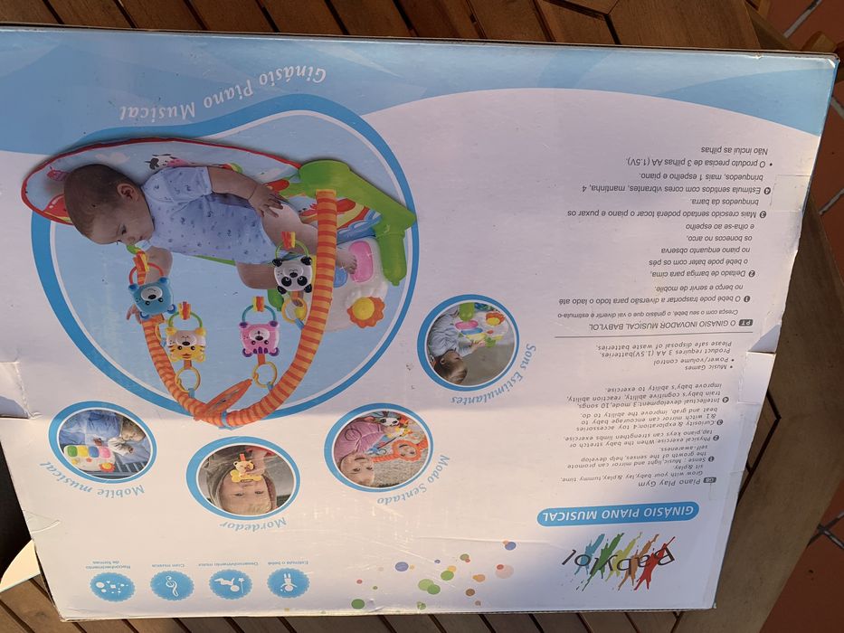 Tapete brincar musical bebé