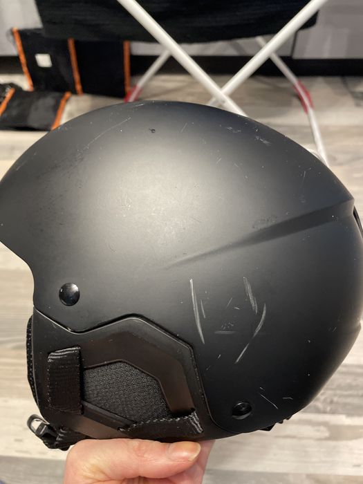 Kask narciarski 53-56 cm