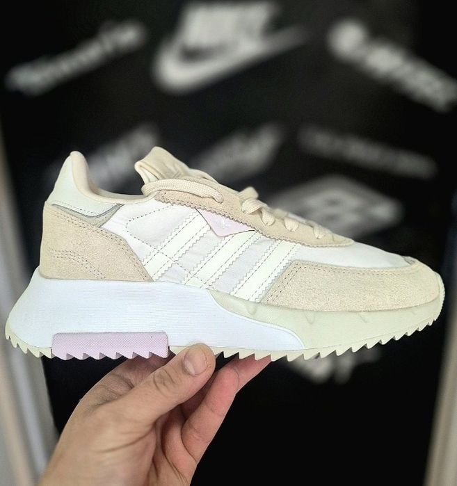 Жіночі кросівки Adidas Retropy F2(Оригінал)38-24