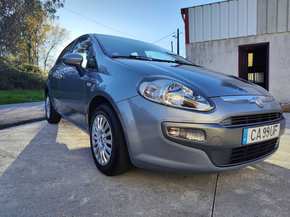 Fiat Punto Evo 1.4 16v Caixa de 6 vel. - 2010