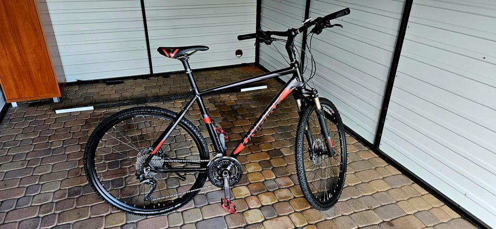 Rower crossowy Unibike Zethos bardzo zadbany