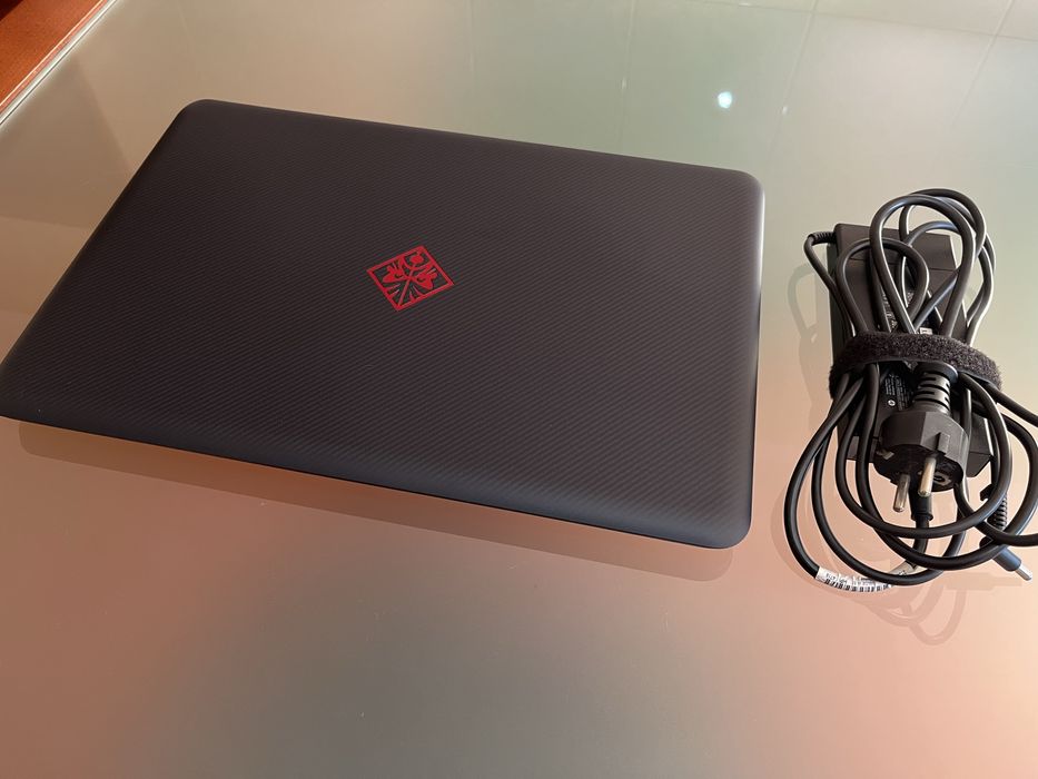 Portátil HP OMEN 15-ax009np