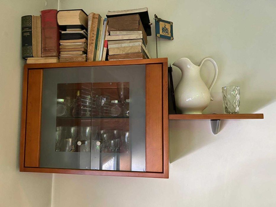 Recheio de Apartamento - Madeiras de qualidade