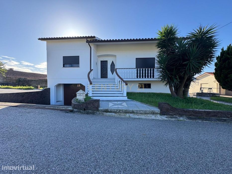 Encantadora Moradia T3 em Louriçal, Pombal