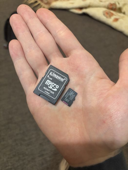 Карта памʼяті Kingston 256 gb