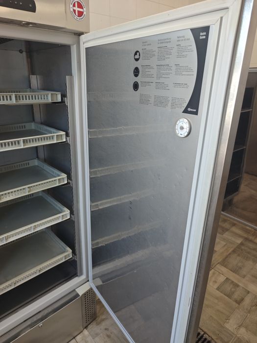 Холодильник професійний пекарський 600 л Gram Данія