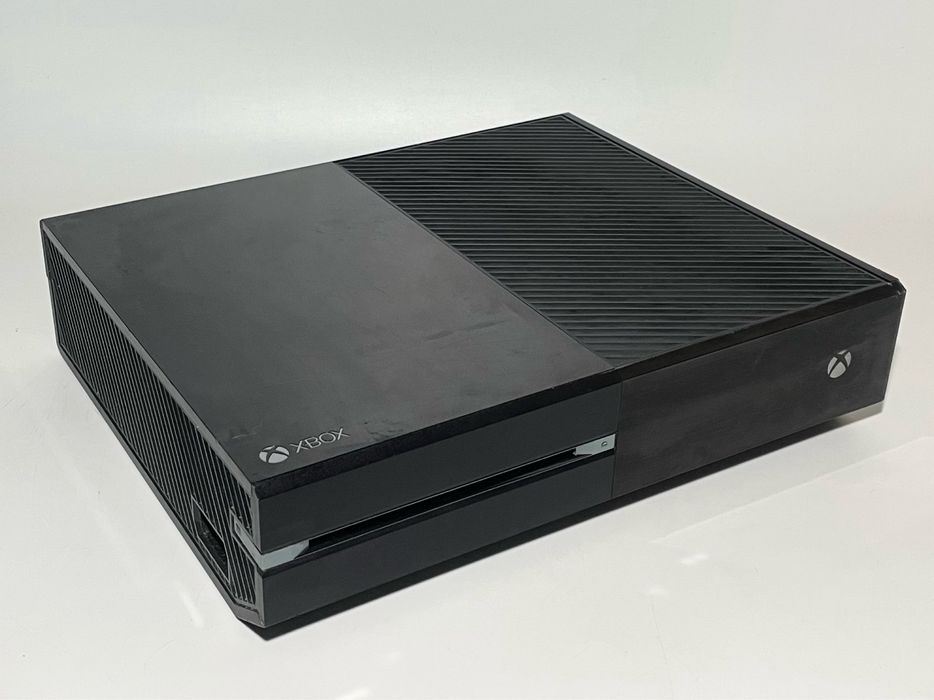 Konsola Microsoft Xbox One FAT 500GB z grą Halo – sprawna