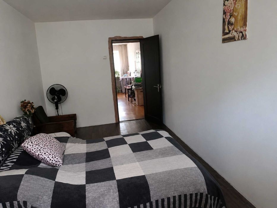 Продам 3-х комнатную квартиру (405133)