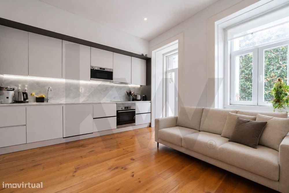 T2+1 Remodelado | Graça | Excelente Localização