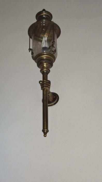 CANDEEIRO de parede muito resistente em LATÃO