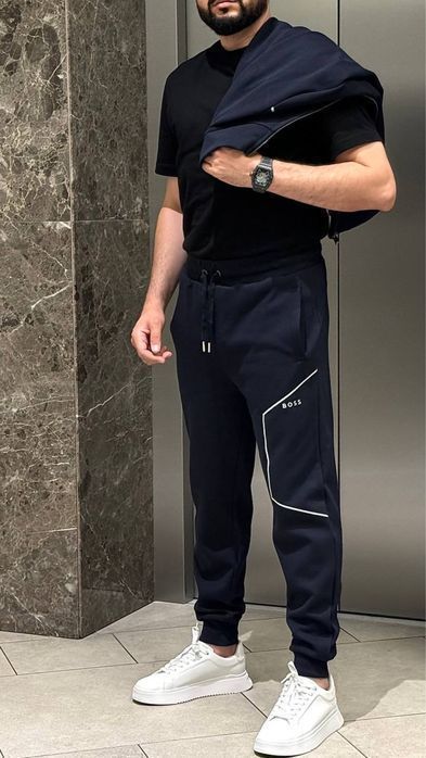 Armani emporio костюм спортивный с золотом оригинал черный штаны кофта