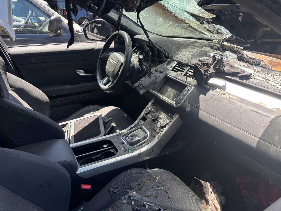 Peças Range Rover Evoque 2.0D 4x4 do ano 2022