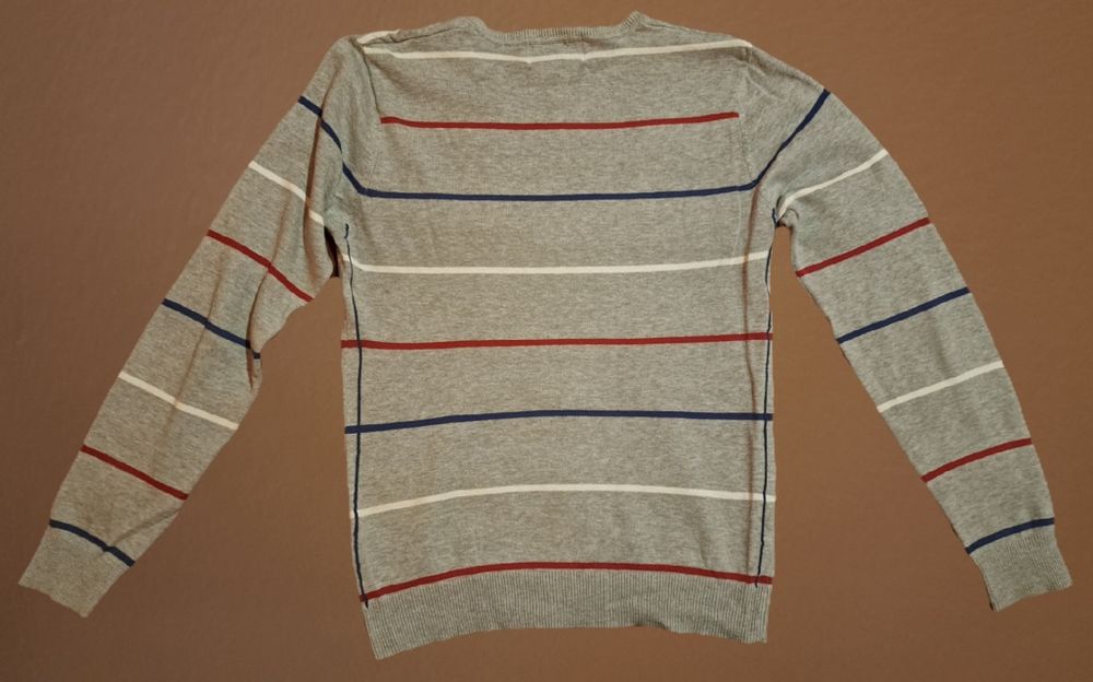 Sweter firmy Bershka