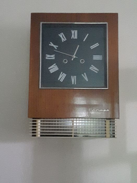 Годинник  настінний  Янтар,  механічний , з  боєм