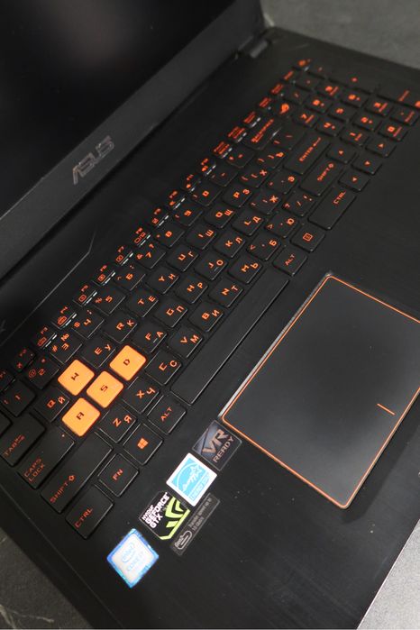 ASUS rog gl520vsk