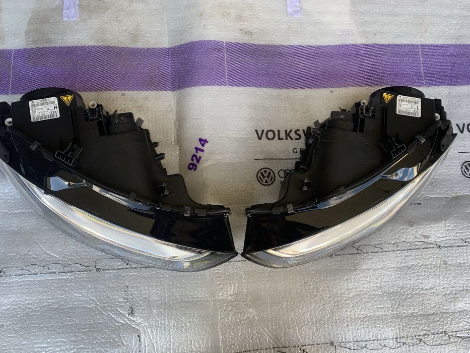 Audi A4 B8  LIFT reflektory przod lampy nieskretny xenon idealne
