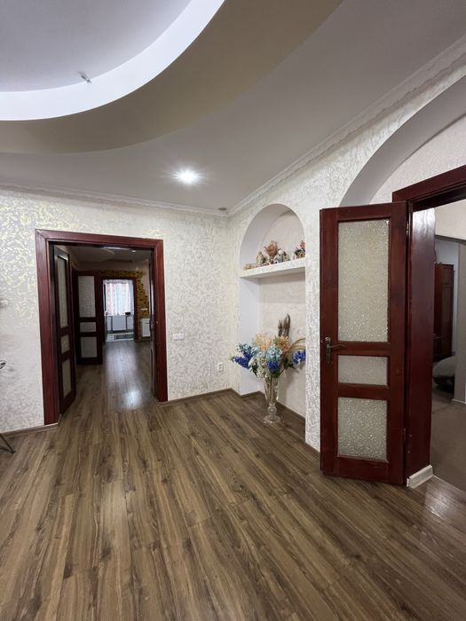 Цегляний будинок!