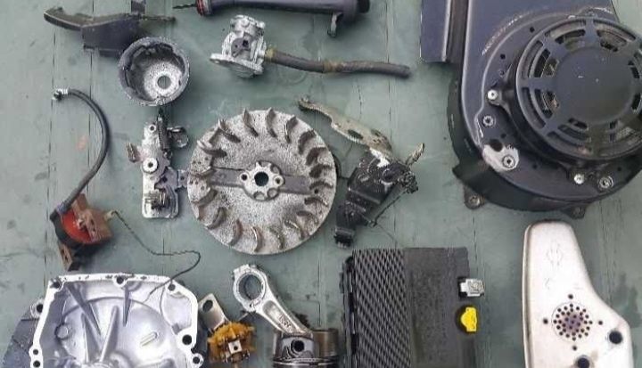 Ремонт двигунів  Запчастини двигуна briggs stratton  625 675