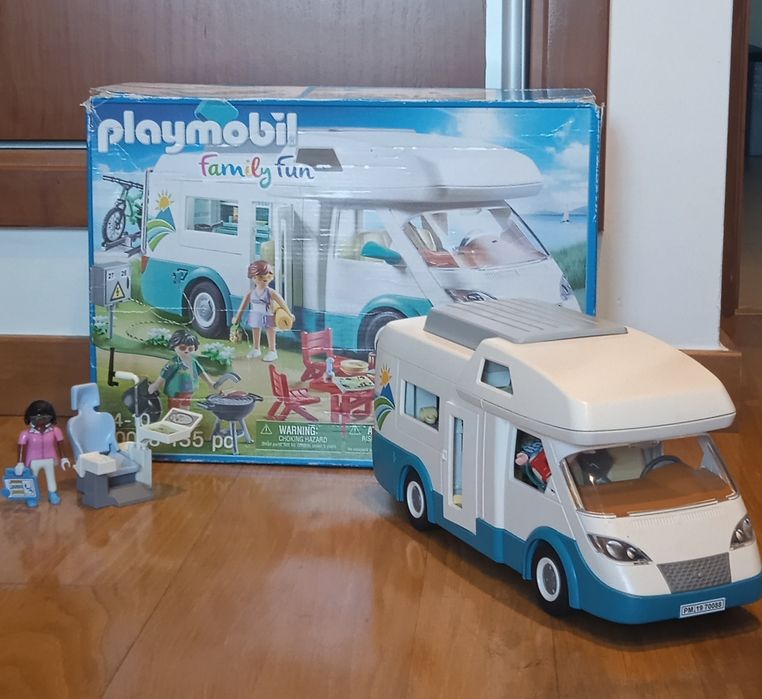 Autocaravana Playmobil + Set dentista