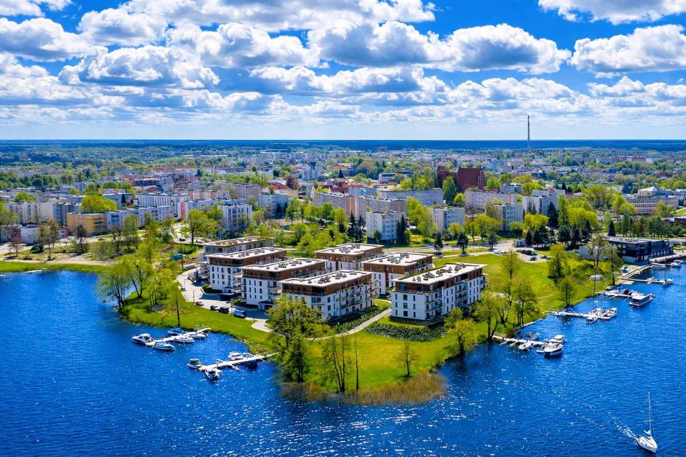 MARINA DELUXE - 80m2, balkon, garaż, widok na jezioro, Mazury, Netflix