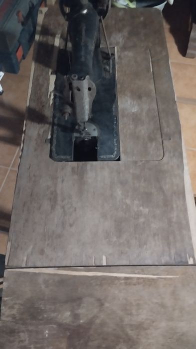 Máquina Singer muito antiga