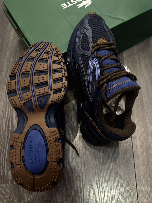 Lacoste, чоловічі кросівки US9, UK8, EUR42