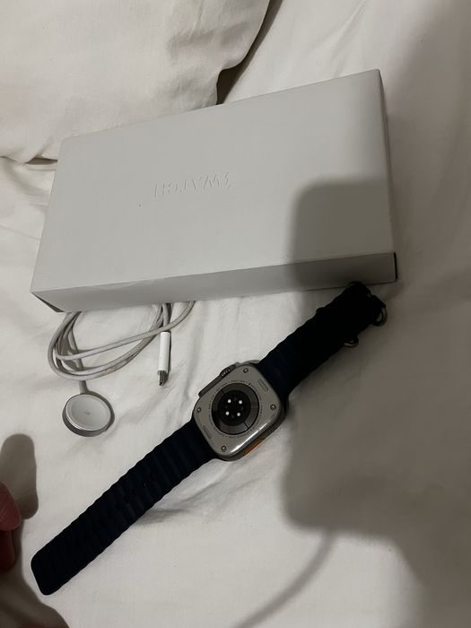 Apple Watch Ultra 2 – 49 mm – Titanium