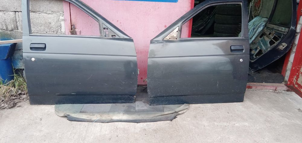 Продам двери на Ваз