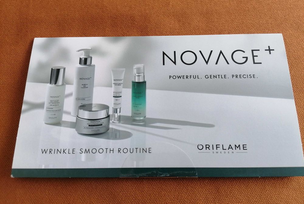 Zestaw próbny Novage+ Wrinkle Smooth Oriflame.