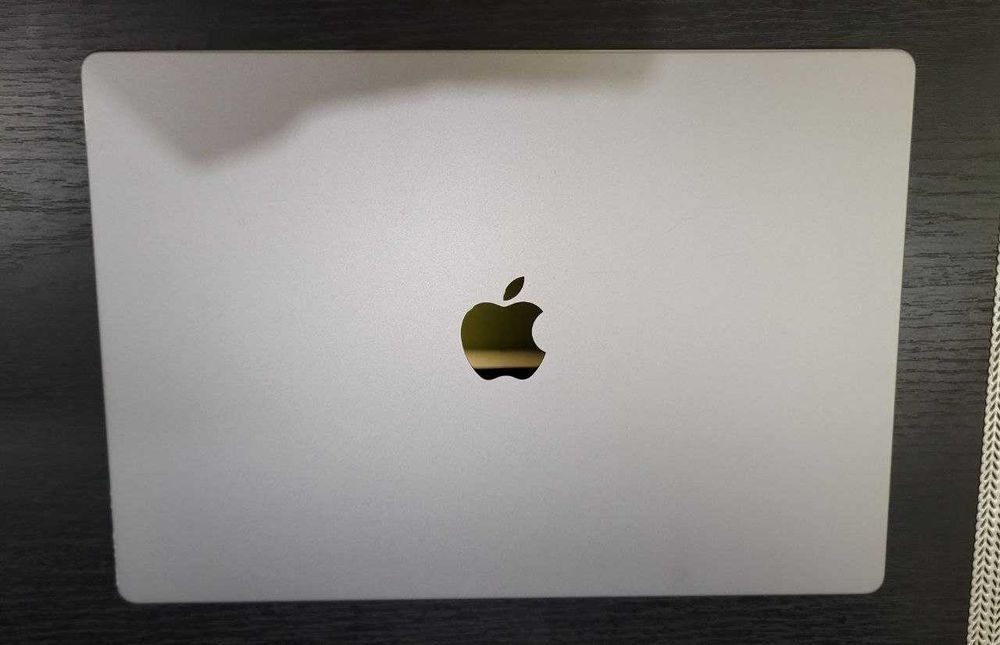 MacBook Pro 16 2021 M1 Pro 32GB RAM 512GB SSD 93%