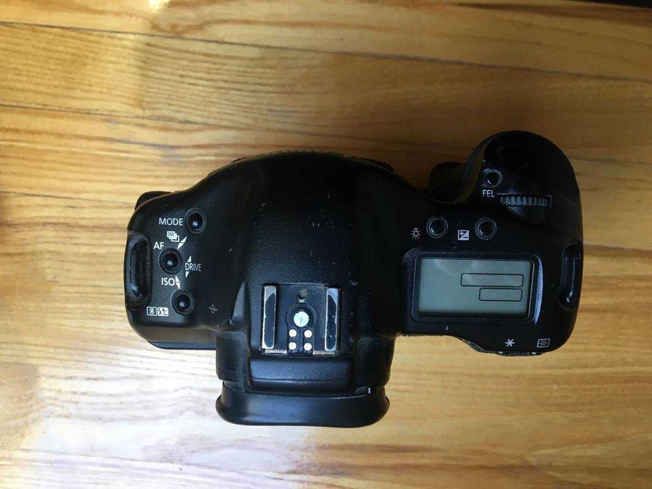 Canon 1d Mark II (дефект)