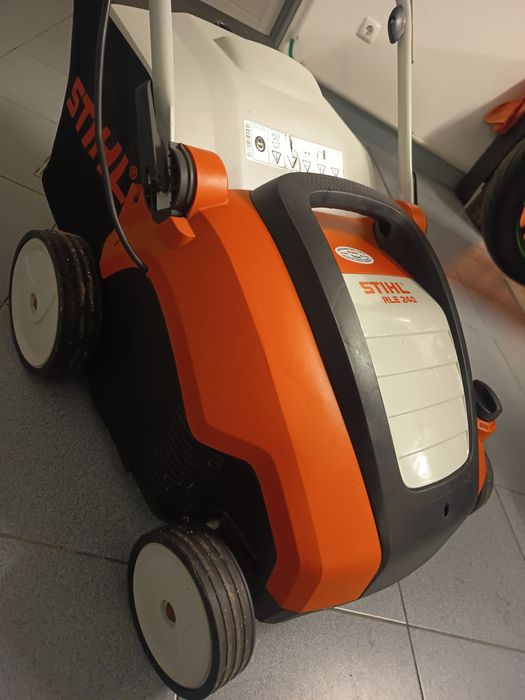 Escarificador - STIHL RLE 240