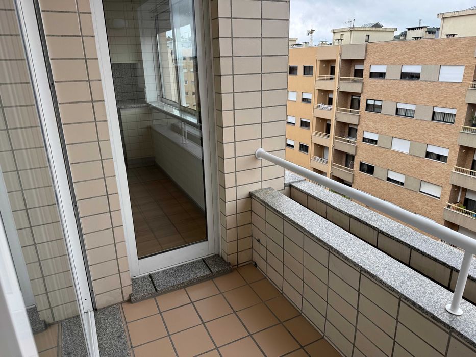 T3 LAMAÇÃES (último piso 7º)