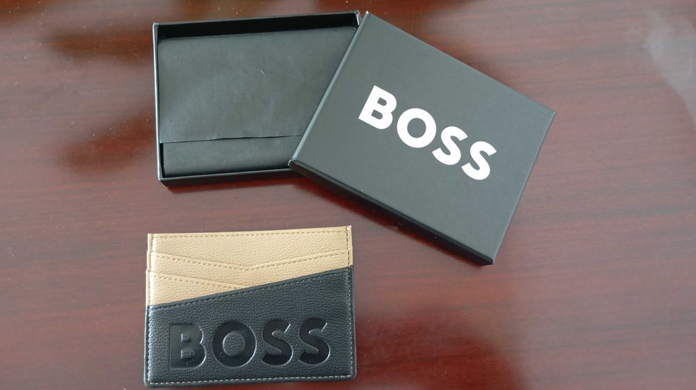 Carteira porta-cartoes HUGO BOSS *Nova*