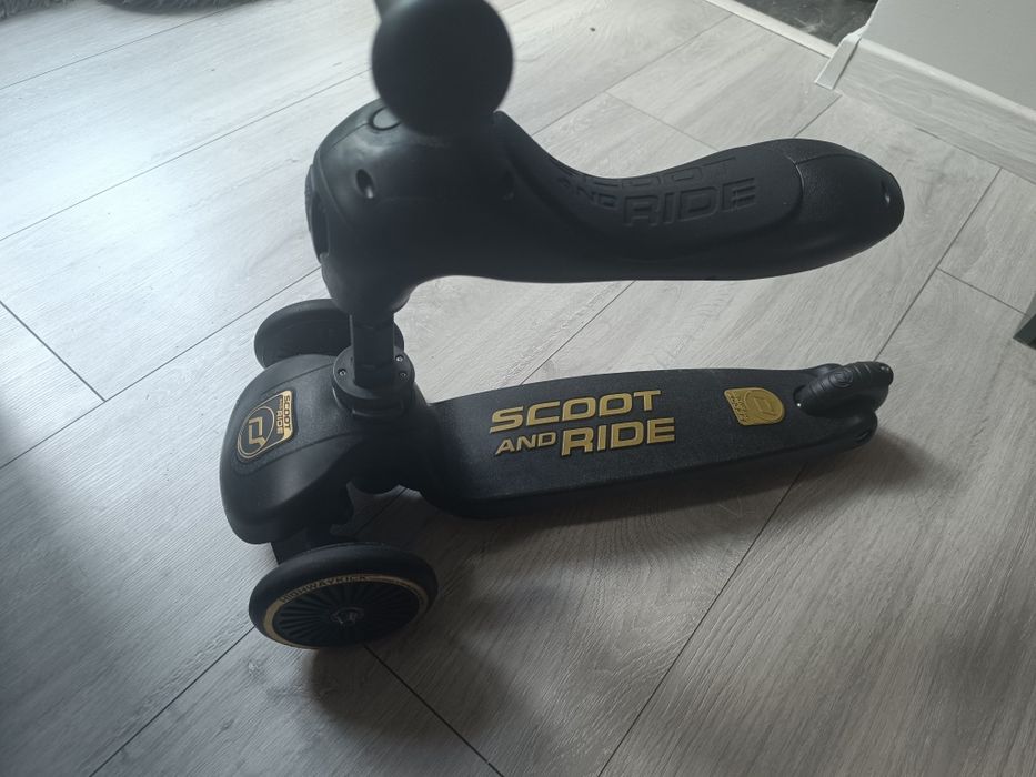 Scoot & Ride Highwaykick 1 Black&Gold