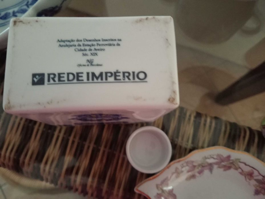 Potes para chá em cerâmica