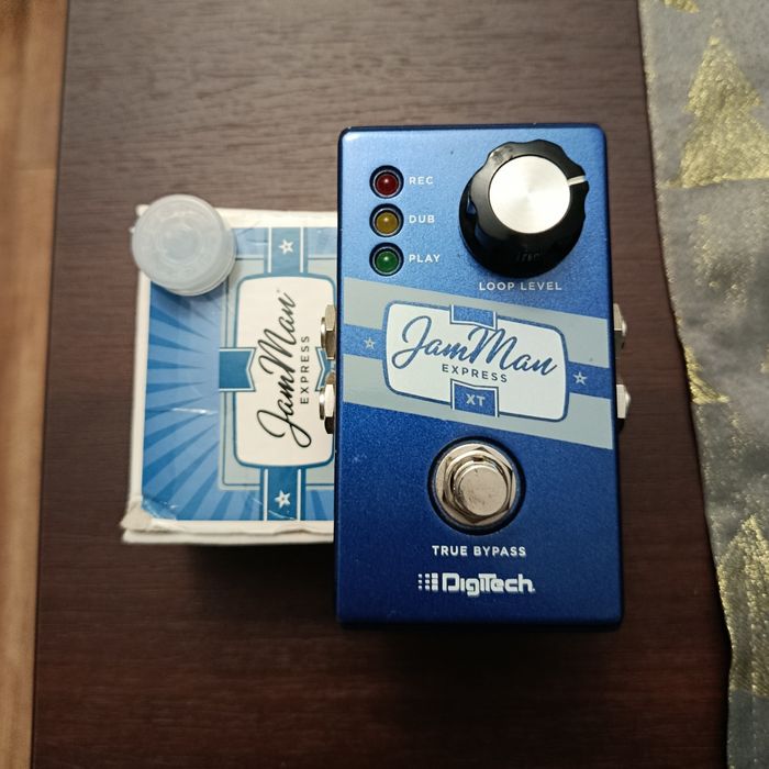 Stereo looper Digitech Jamman Express XT