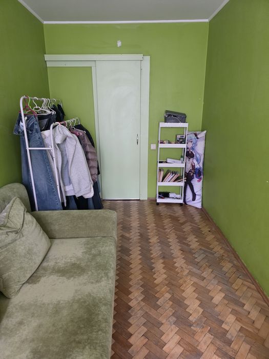 Продаж двокімнатної квартири, пр-т Леоніда Каденюка 9