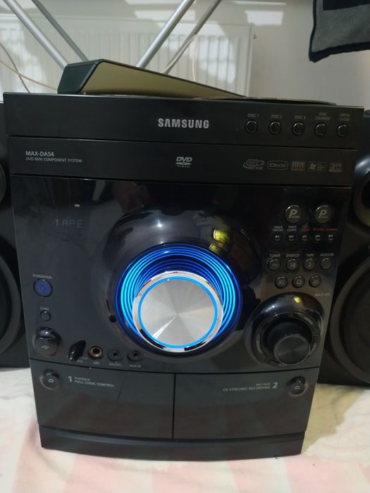 Музыкальный центр Samsung