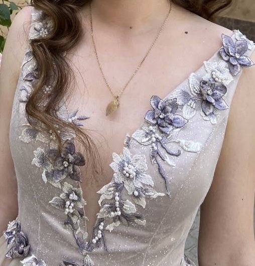 Продам плаття випускне