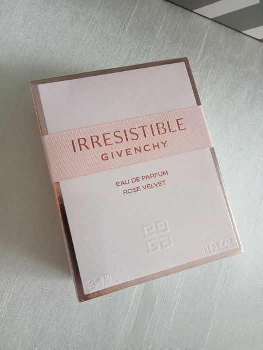 GIVENCHY Irresistible Rose Velvet edp 35ml