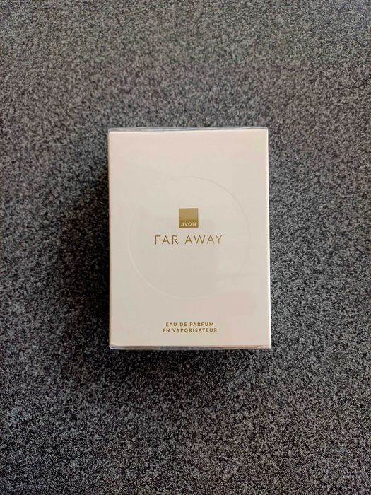 Woda perfumowana Far Away dla niej