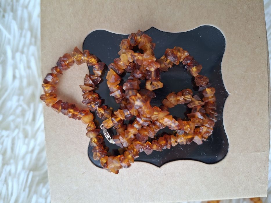 Натуральні бурштинові янтарні буси