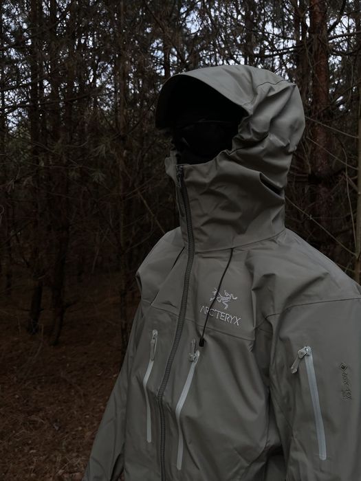 Куртка Arc'teryx Alpha SV