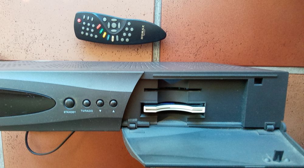 Humax - Naci 5700 receptor satélite