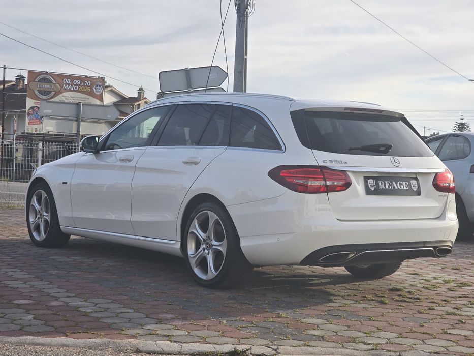 Mercedes-Benz Classe C 350e Plug-in Hybrid (Gasolina/Elétrico)