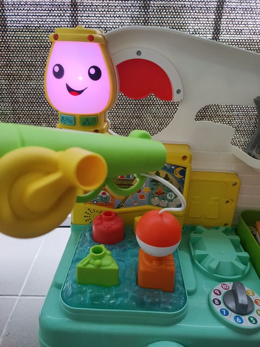 Wesoły Kamper Malucha. Fisher Price. Chodzik. Pchacz. 3 w 1